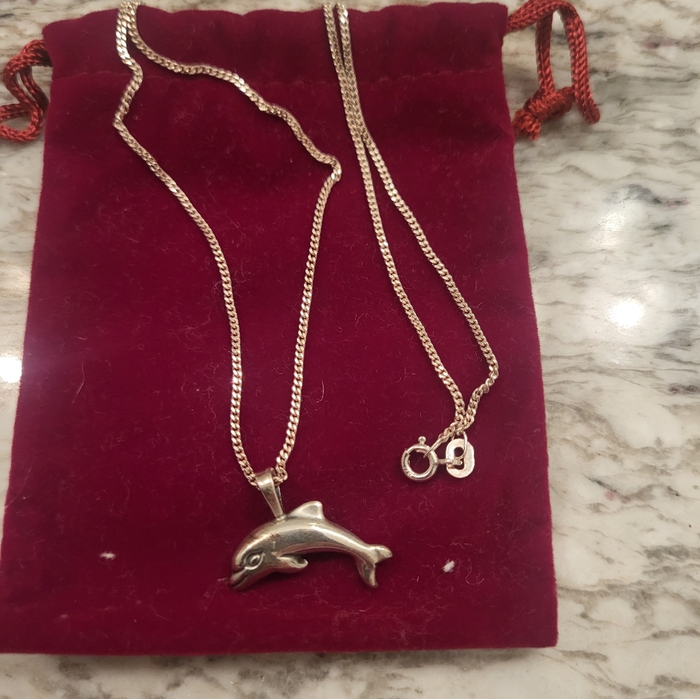 Sterling silver chain necklace with dolphin pendant